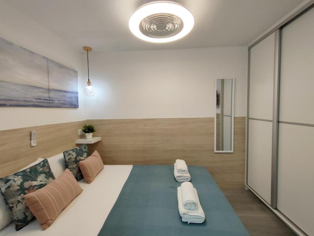 Light Blue Holiday Home Плая дел Инглес Екстериор снимка